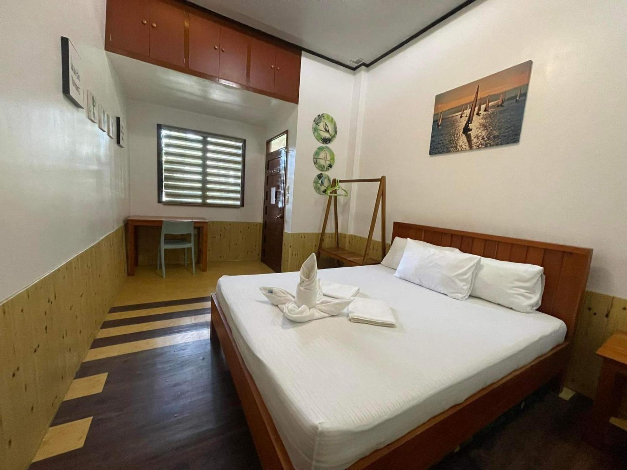 Teteng'S Apartelle San Vicente  Buitenkant foto